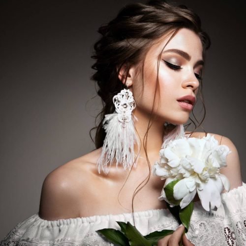 glamour-portrait-of-beautiful-woman-model-with-fresh-daily-makeup-and-romantic-wavy-hairstyle-1.jpg